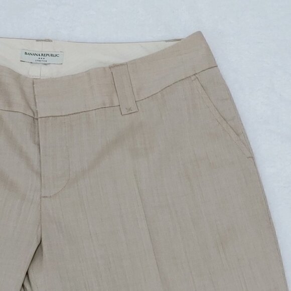 BANANA REPUBLIC beige regular waist bermudas - Picture 3 of 13